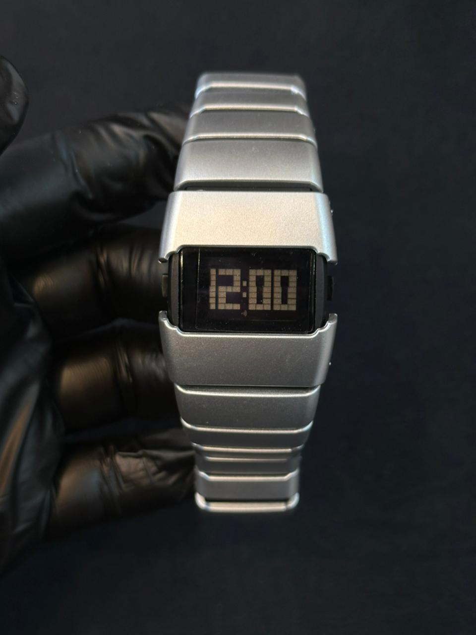New selective design watch